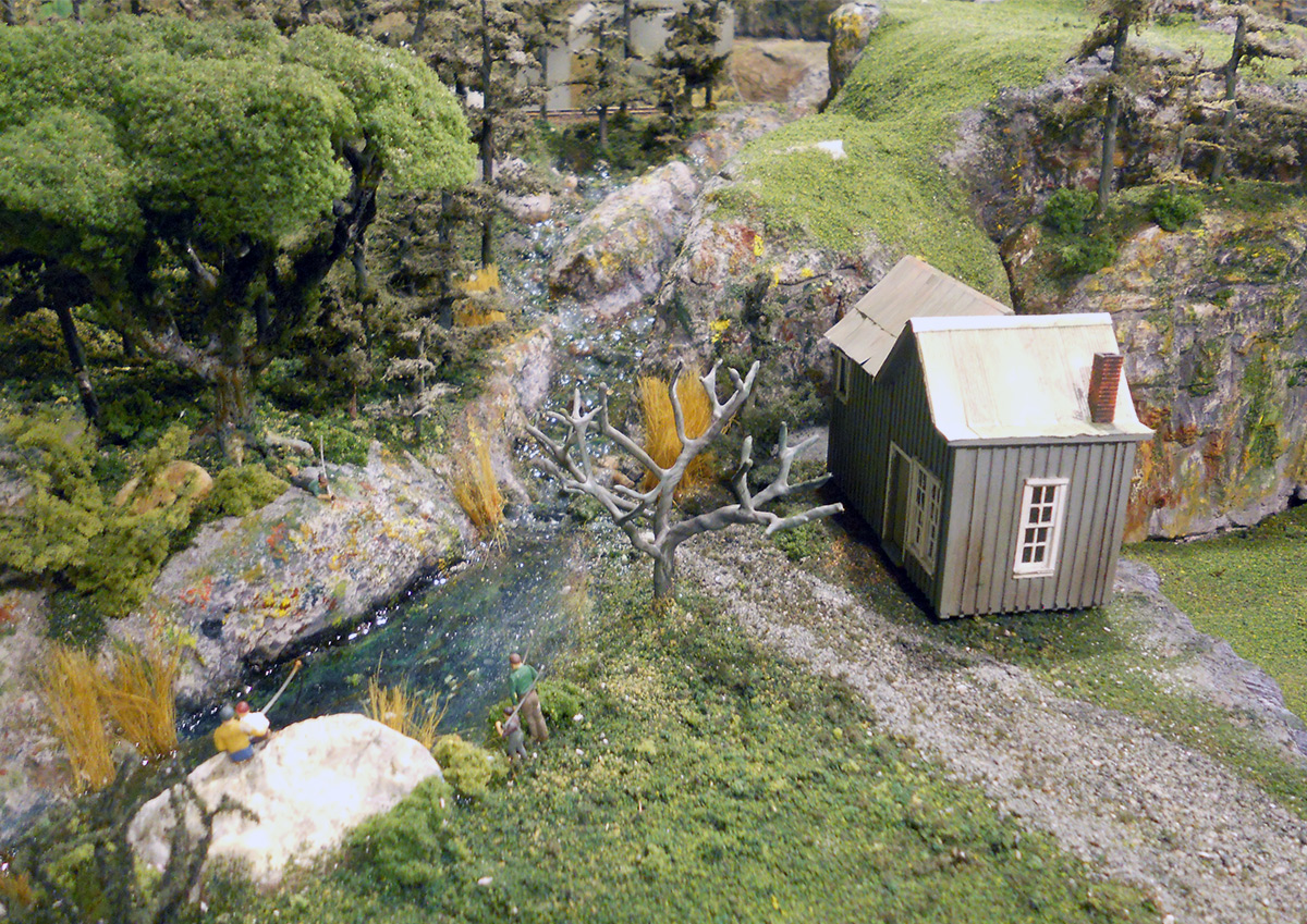 HO Scale <em>Ol' Fishin' Hole Diorama</em> by Leif Hansen