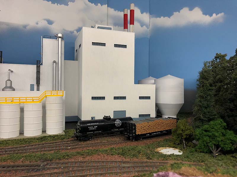 Spotting chlorine and pulpwood at Kimberly Clark