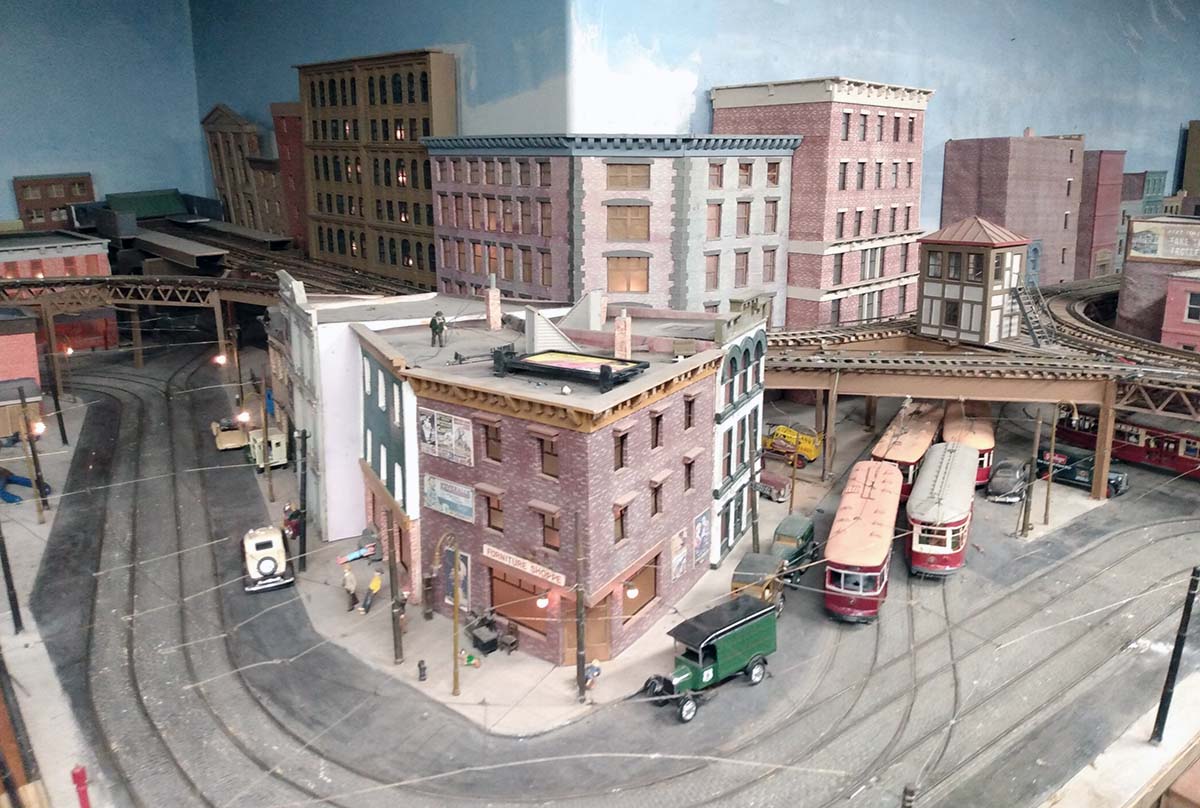 Street and Elevated Running